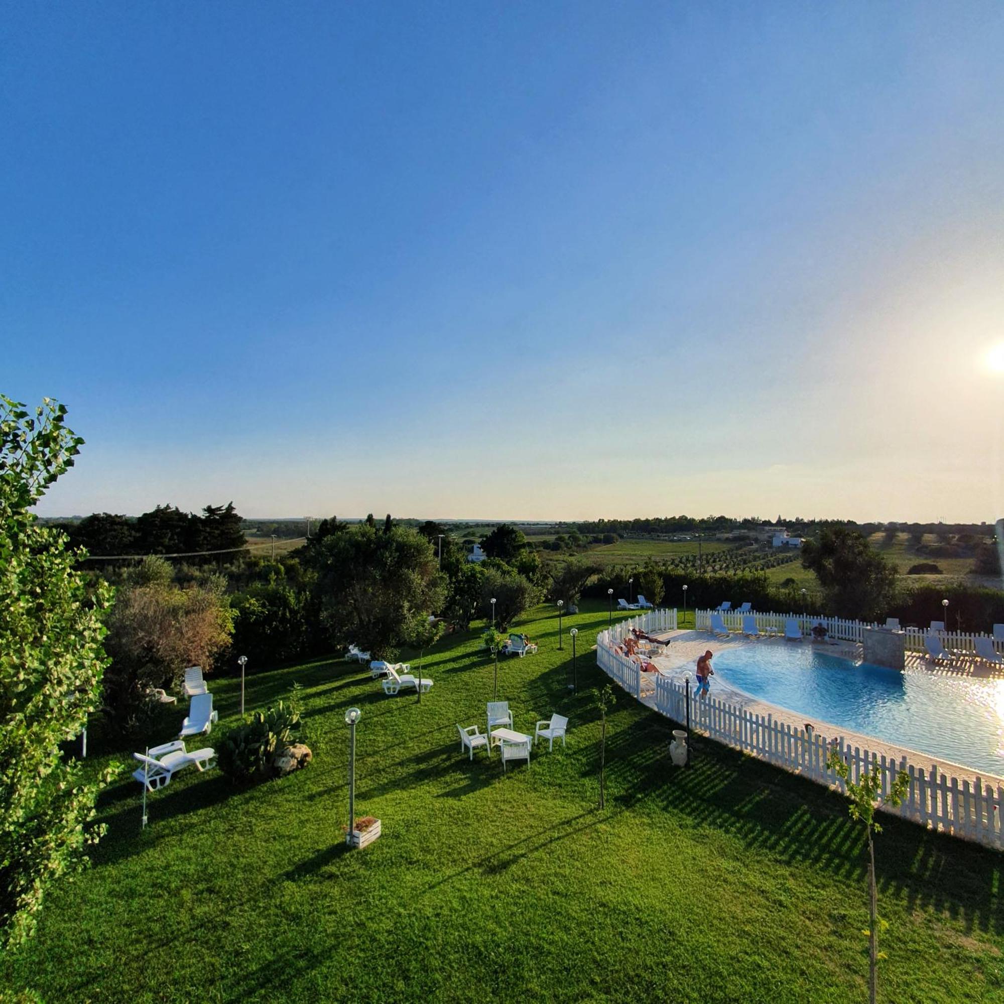 Agriturismo La Rondine オートラント エクステリア 写真